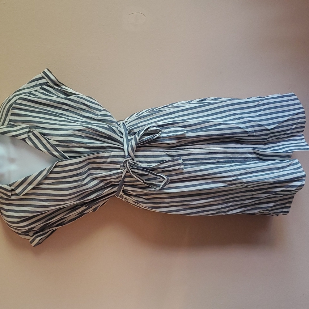 Striped short sleeve shirt waist dress.